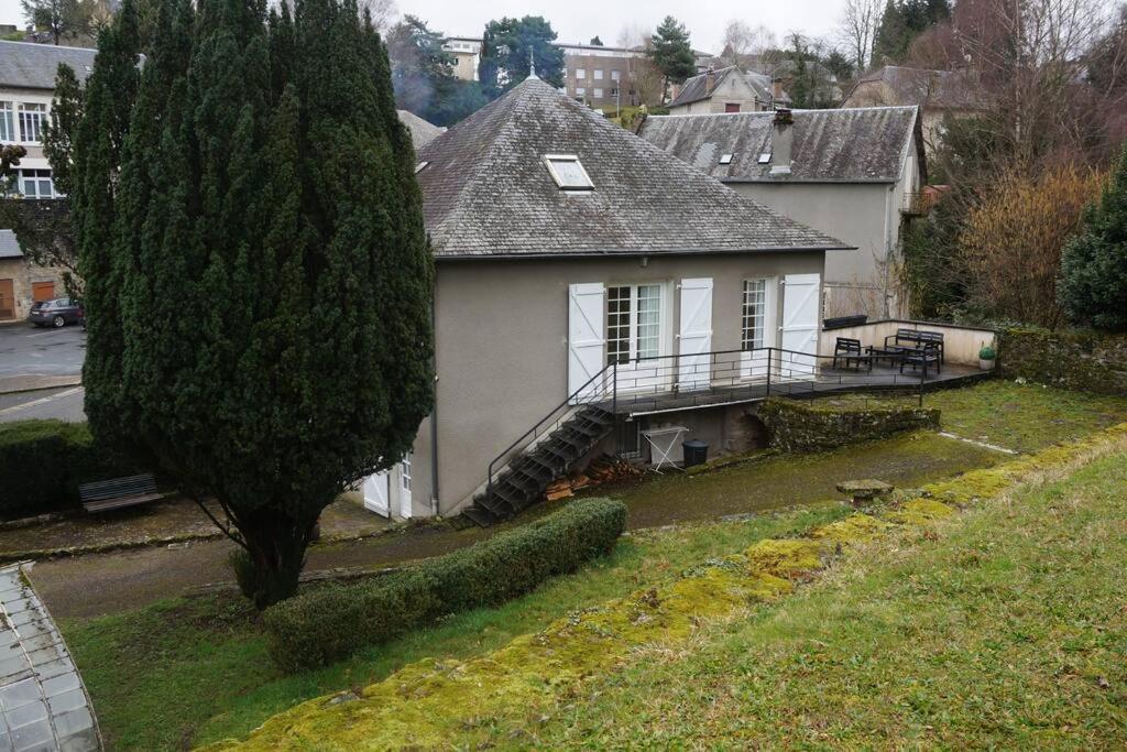 Le Clos Du 10 Treignac Eksteriør billede